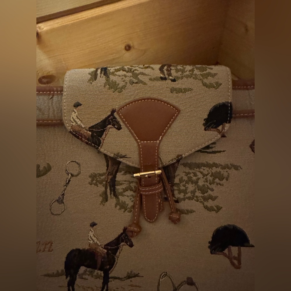 Vintag Signare Equestrian Tapestry Backpack Bag - Picture 6 of 16
